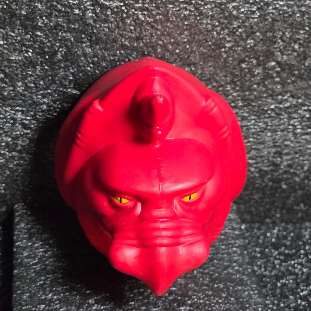 Vintage 1982 Mattel Masters of the Universe Battle Cat Helmet Red Mask MOTU Part - Picture 4 of 5